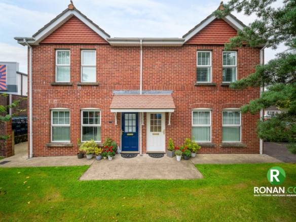 2 Abercorn Cottages, Main Street, Strabane, BT82 8FB