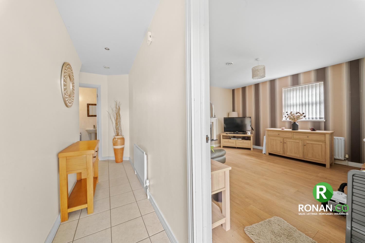 2 Abercorn Cottages, Main Street, Strabane, BT82 8FB