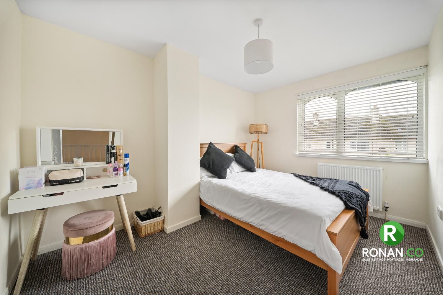 216 Lisnafin Park, Strabane, BT82 9DL