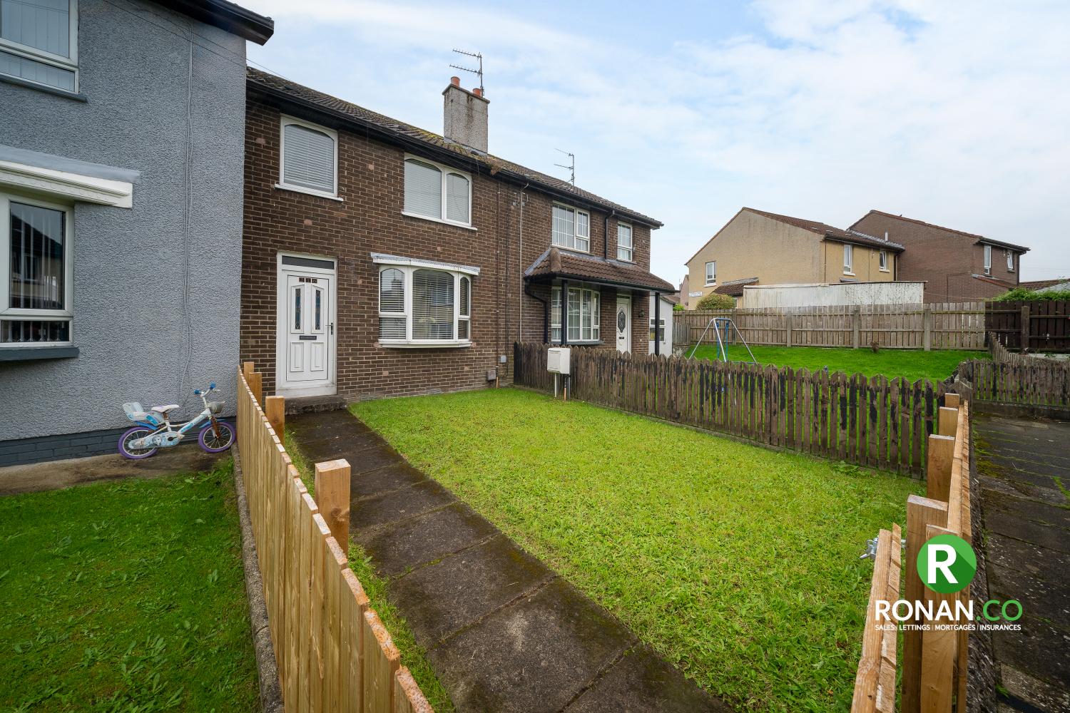 216 Lisnafin Park, Strabane, BT82 9DL