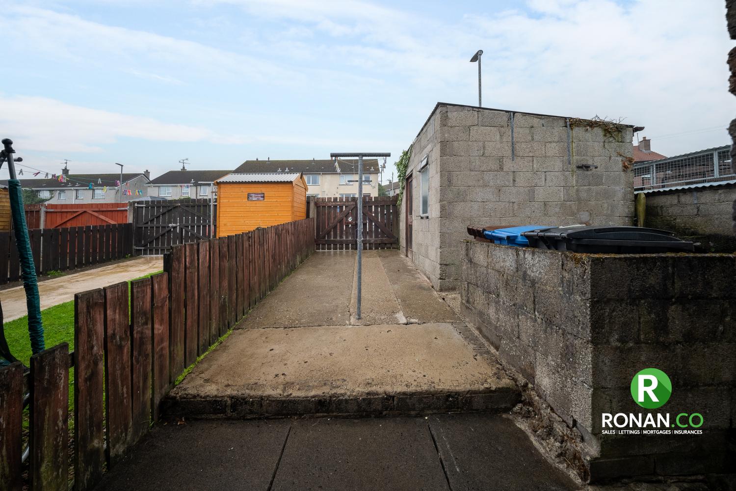 216 Lisnafin Park, Strabane, BT82 9DL