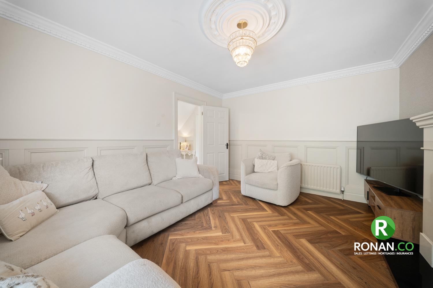 28 Tulacorr Gardens, Strabane, BT82 8RB