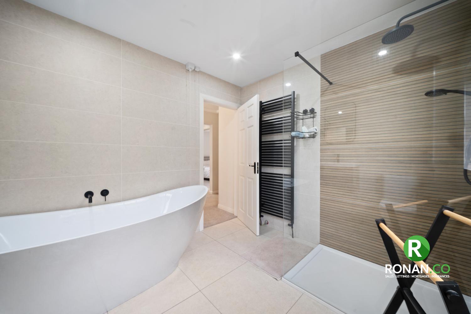 28 Tulacorr Gardens, Strabane, BT82 8RB